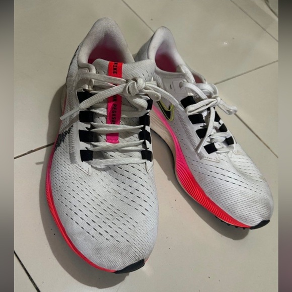 Nike Air Zoom Pegasus 38 - Picture 5 of 10